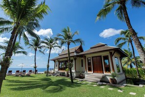 Garden - Villa Talaefun (Kamala)