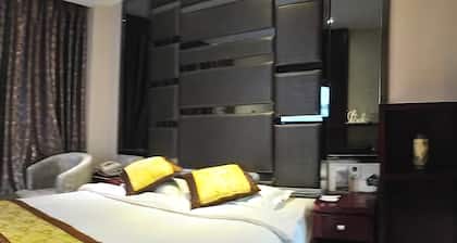 Shengtong Hotel