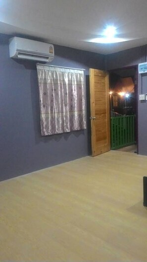 Standard Double Room, 1 Double Bed, Non Smoking | Room amenity
