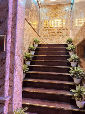 Front of property - Nam Cuong X Hotel (Hanoi)