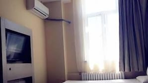 Room - Hanting Hotel (Yining)