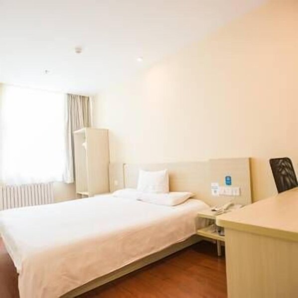 Room - Hanting Hotel (Yining)