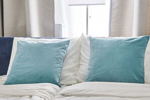 1 dormitorio, tabla de planchar con plancha, wifi gratis y ropa de cama