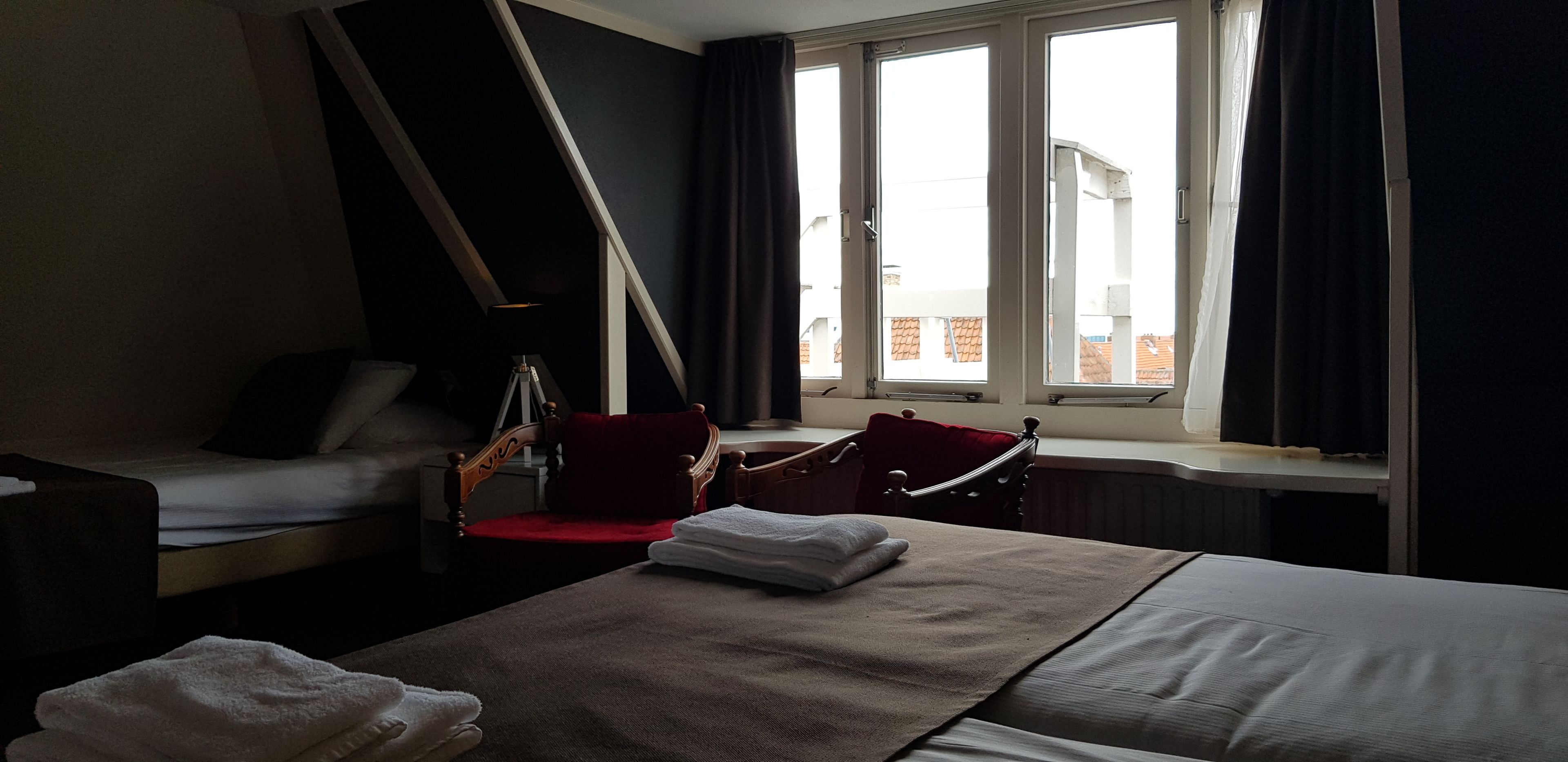 triple room | premium bedding, blackout curtains, iron/ironing board, free wifi