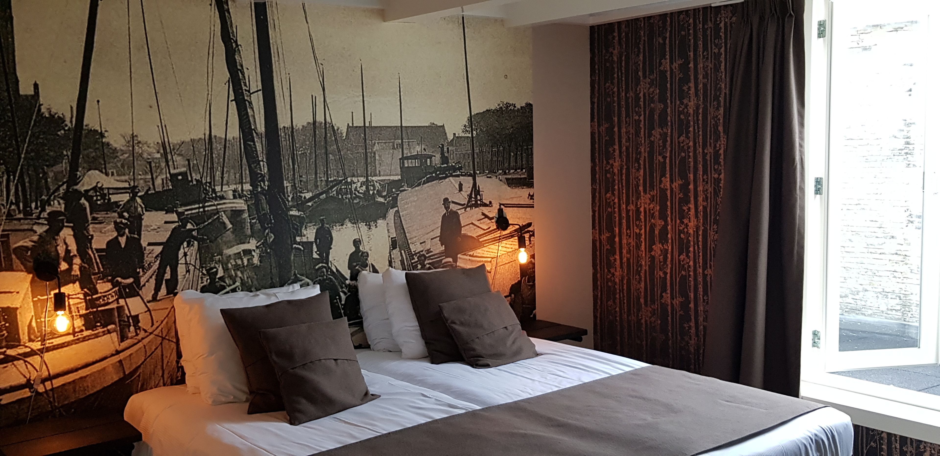 deluxe double room | premium bedding, blackout curtains, iron/ironing board, free wifi