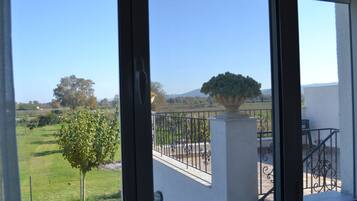 Khu tổ chức đại tiệc ngoài trời