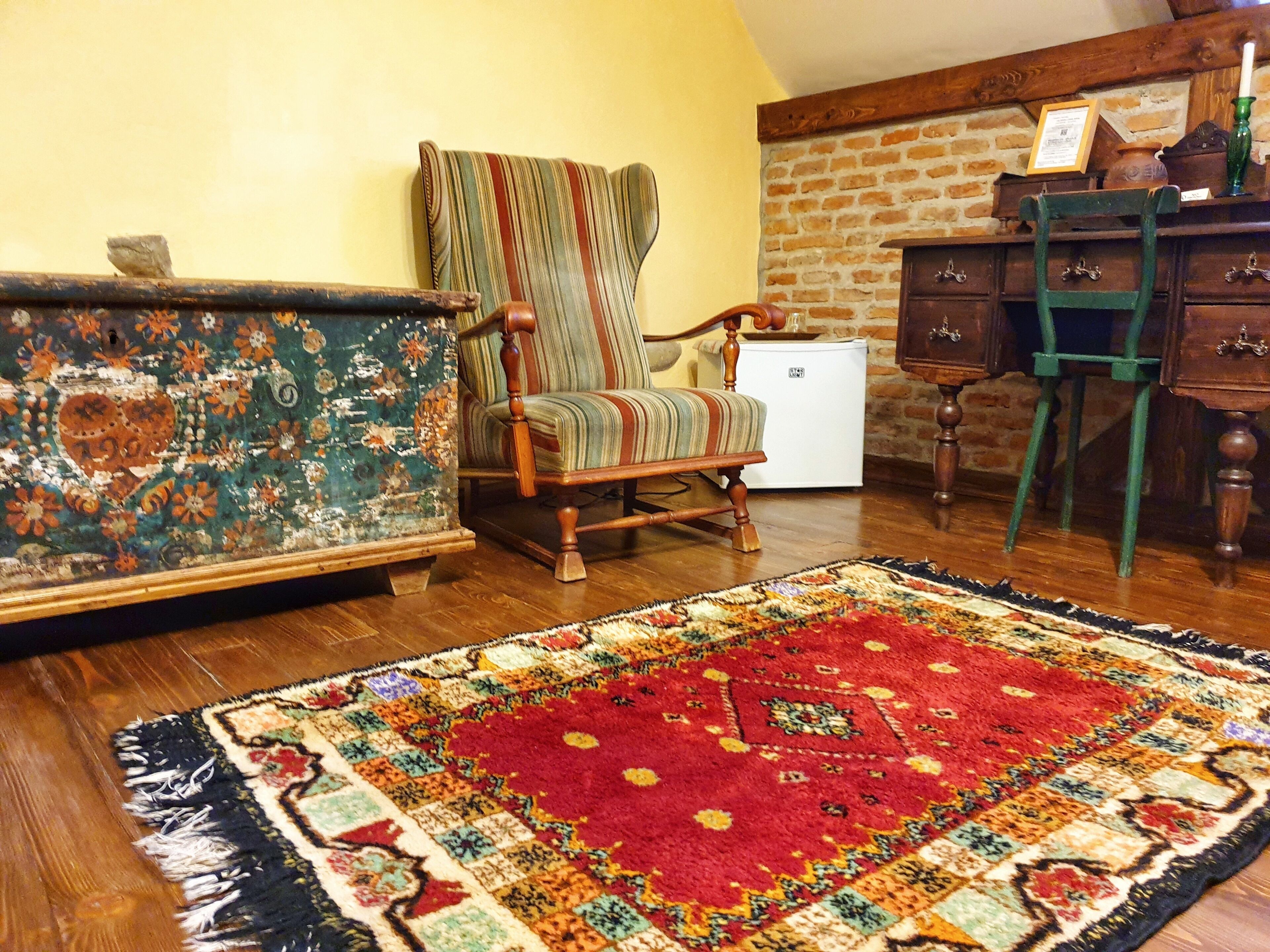 Standardværelse | Dundyner, minibar, individuelt design, individuel indretning