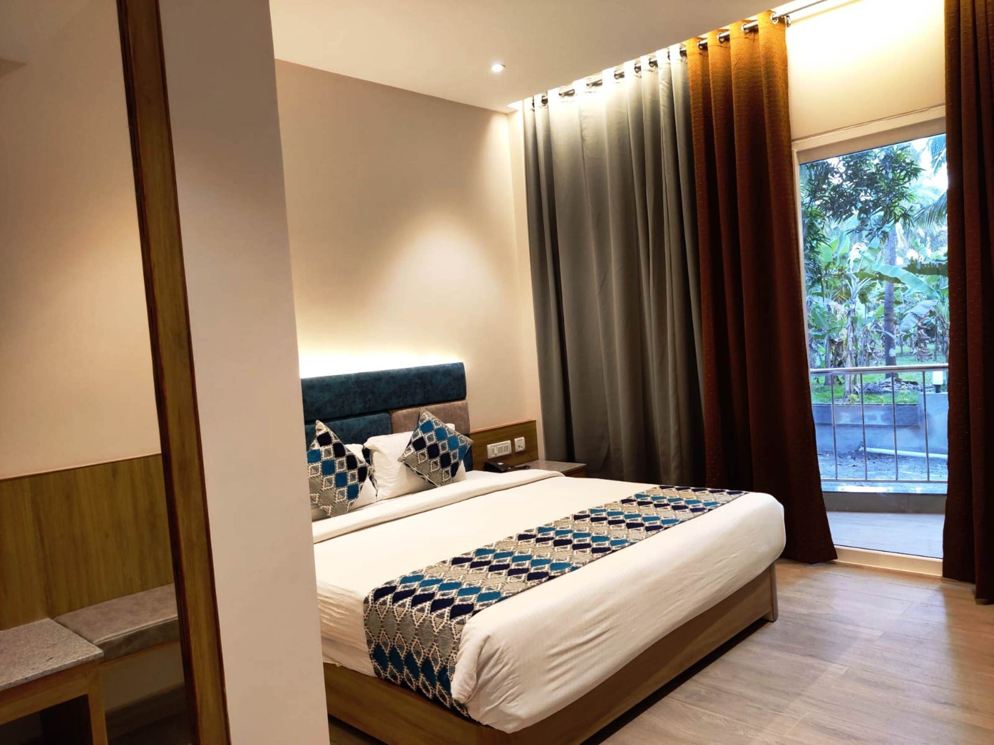 Dobbeltrom – executive, ikke-røyk | Allergitestet sengetøy, minibar, skrivebord og blendingsgardiner