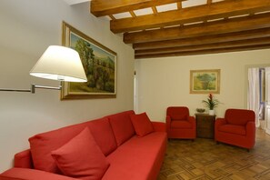 DVD player - A characteristic and comfortable location in the heart of Florence's (Firenze)
