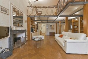 TV - Apartments Florence - Canova (Firenze)