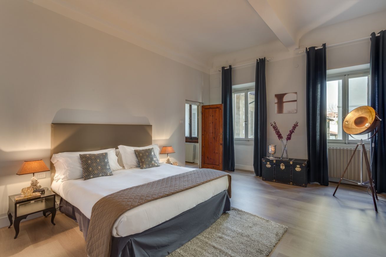4 bedrooms, iron/ironing board, free WiFi