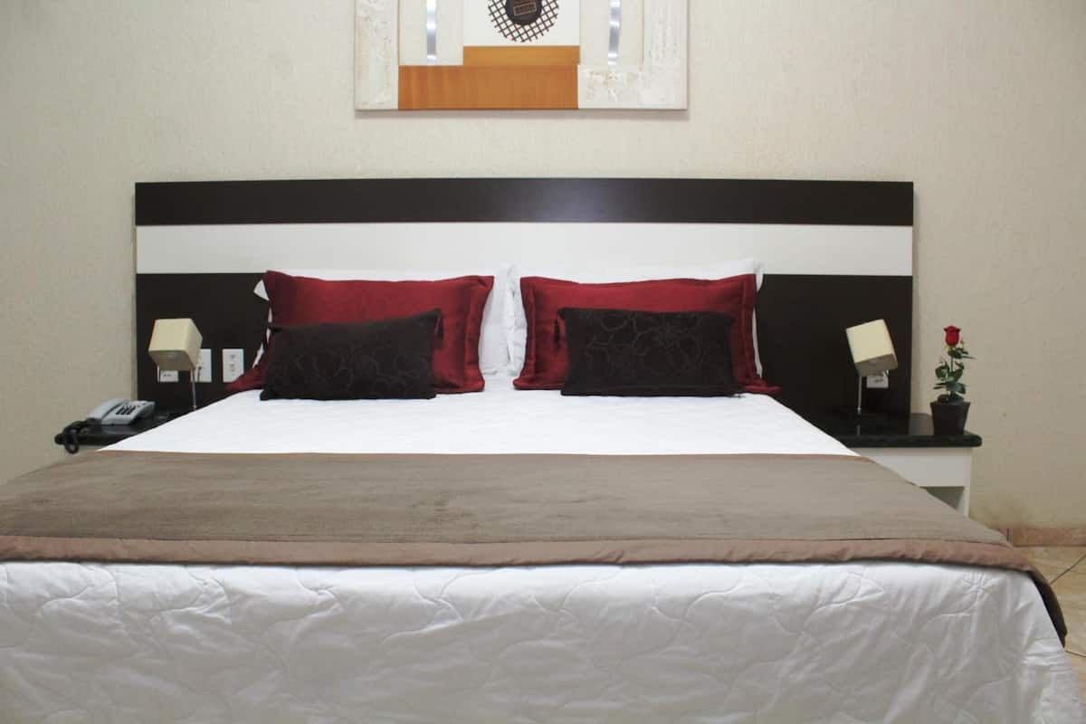 minibar, in-room safe, desk, blackout curtains