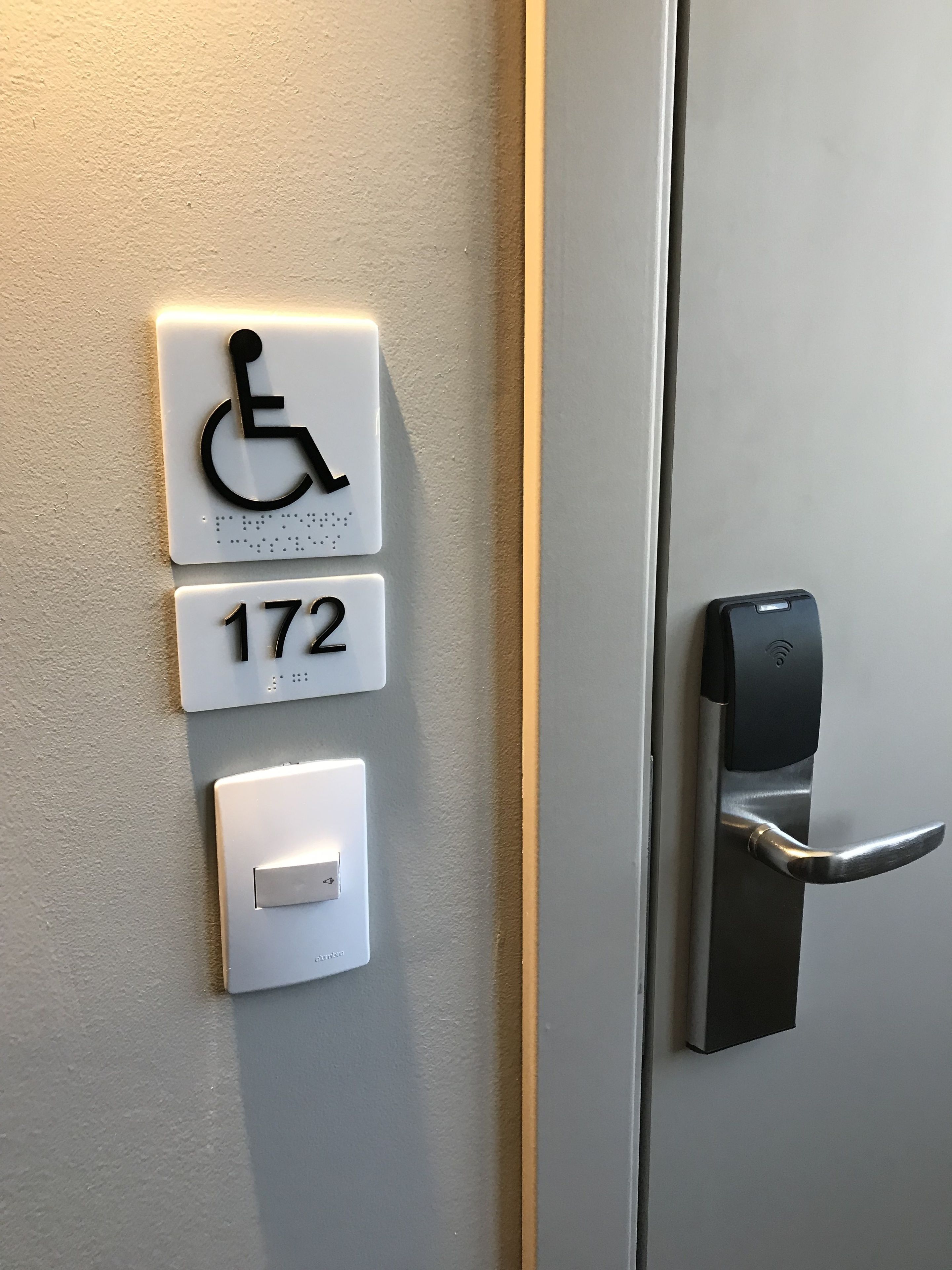 standard room, 1 double bed | minibar, desk, soundproofing, free cots/infant beds