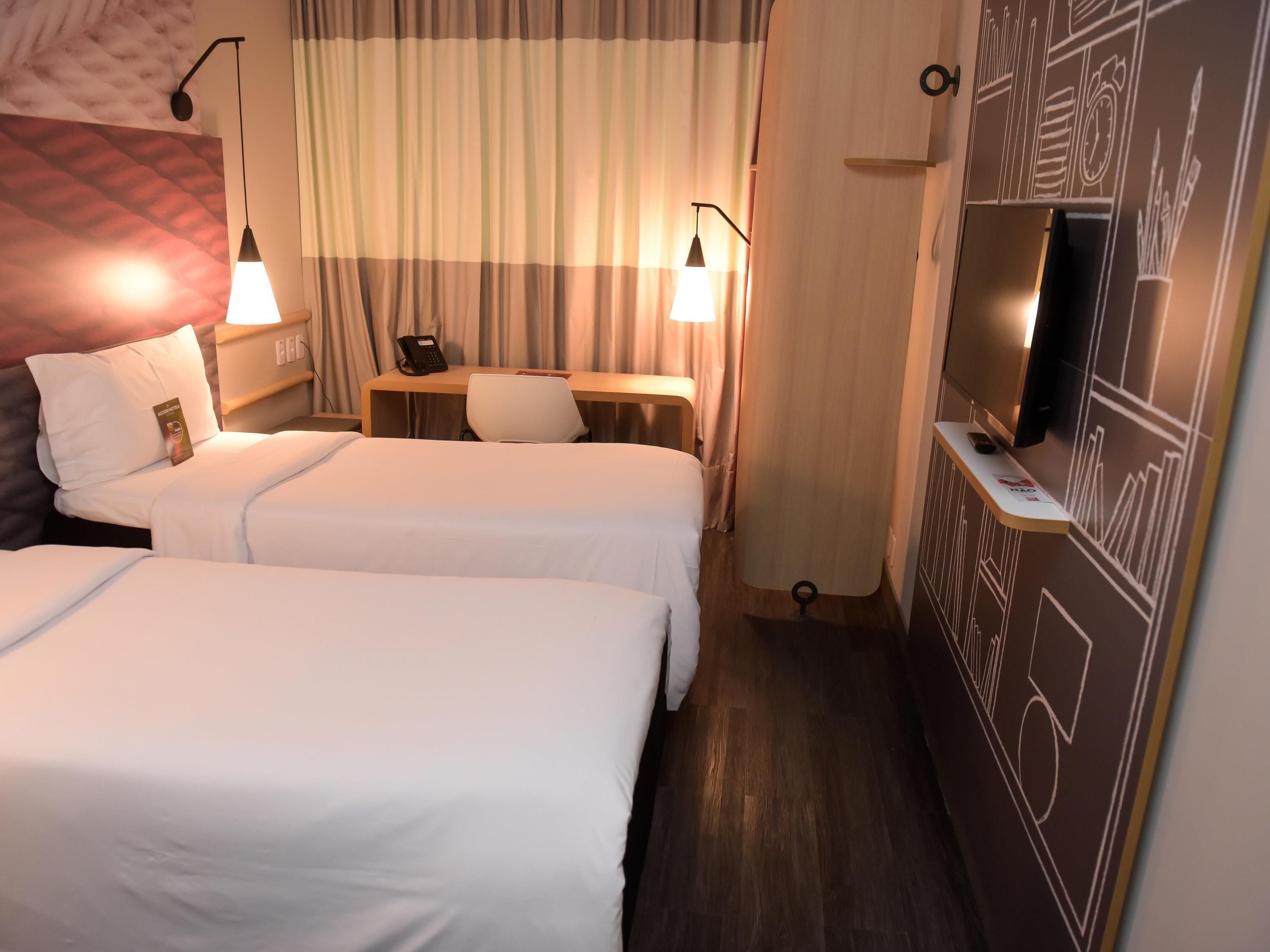 Standard Apartment, 2 Twin Beds | Minibar, desk, soundproofing, free cribs/infant beds