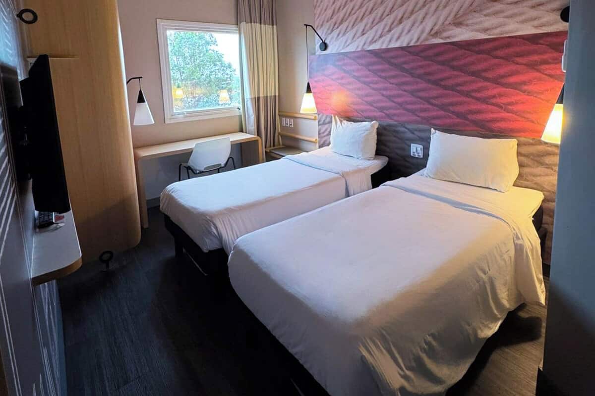 Standard-huoneisto, 2 yhden hengen sänkyä | Minibaari, työpöytä, äänieristys, ilmaiset vauvansängyt