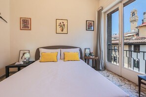 3 slaapkamers, een strijkplank/strijkijzer, wifi, beddengoed