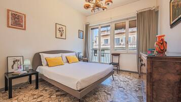 3 Schlafzimmer, BĂŒgeleisen/BĂŒgelbrett, WLAN, BettwĂ€sche