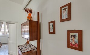 Interior - Apartments Florence - Santa Maria Balcony (Firenze)