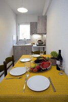 Apartamento | Servicio de comidas en la habitación