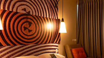In-room safe, desk, laptop workspace, blackout drapes
