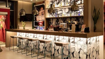 Bar (a l'allotjament)