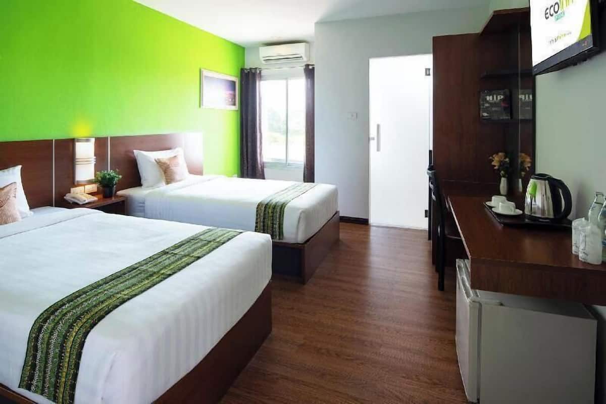 Desk, laptop workspace, free WiFi, bed sheets
