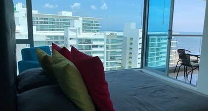 Apartamento de Lujo Frente al Mar
