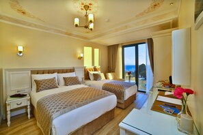 Egyptian cotton sheets, premium bedding, down duvets, minibar - Yilsam Sultanahmet Hotel (Istanbul)