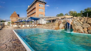 Piscina all'aperto