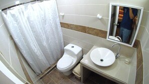 Bathroom - Be Hotel San Andrés (San Andrés)