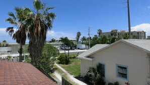 Condo de base, Plusieurs lits | Vue de la chambre