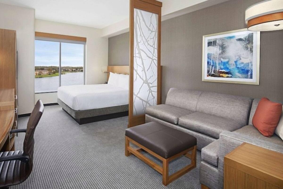 1 bedroom, in-room safe, desk, blackout drapes