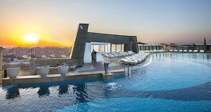 Apartments by Fairmont Baku Flame Towers