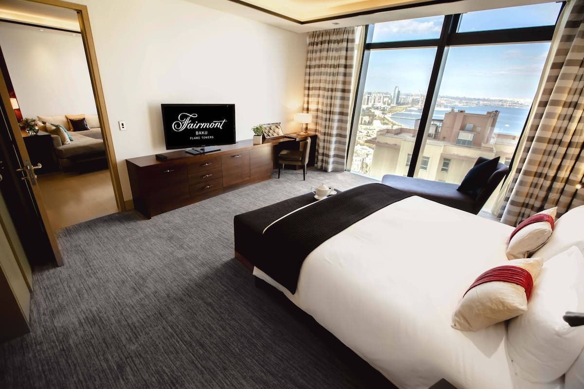 Premium bedding, minibar, in-room safe, desk