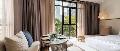 In-room safe, iron/ironing board, free WiFi, bed sheets