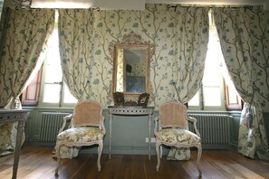 Chambre Supérieure Double ou avec lits jumeaux | Équipements de la chambre