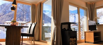 Engadin Lodge