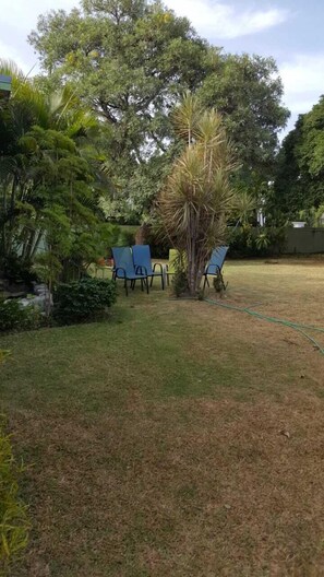 Khuôn viên nơi lưu trú