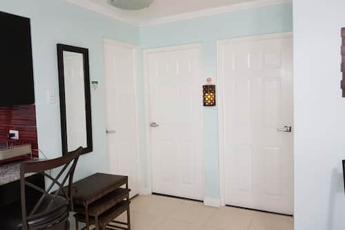 City Apartment, 2 Bedrooms
