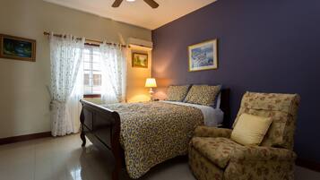 City Apartment, 2 Bedrooms | 2 bedrooms, Egyptian cotton sheets, premium bedding, in-room safe