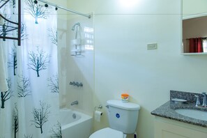 Family Villa, 2 Bedrooms | Bathroom | Combined shower/bathtub, free toiletries, hair dryer, towels - Ocho Rios Beach House at Dax Hall (Ocho Rios)