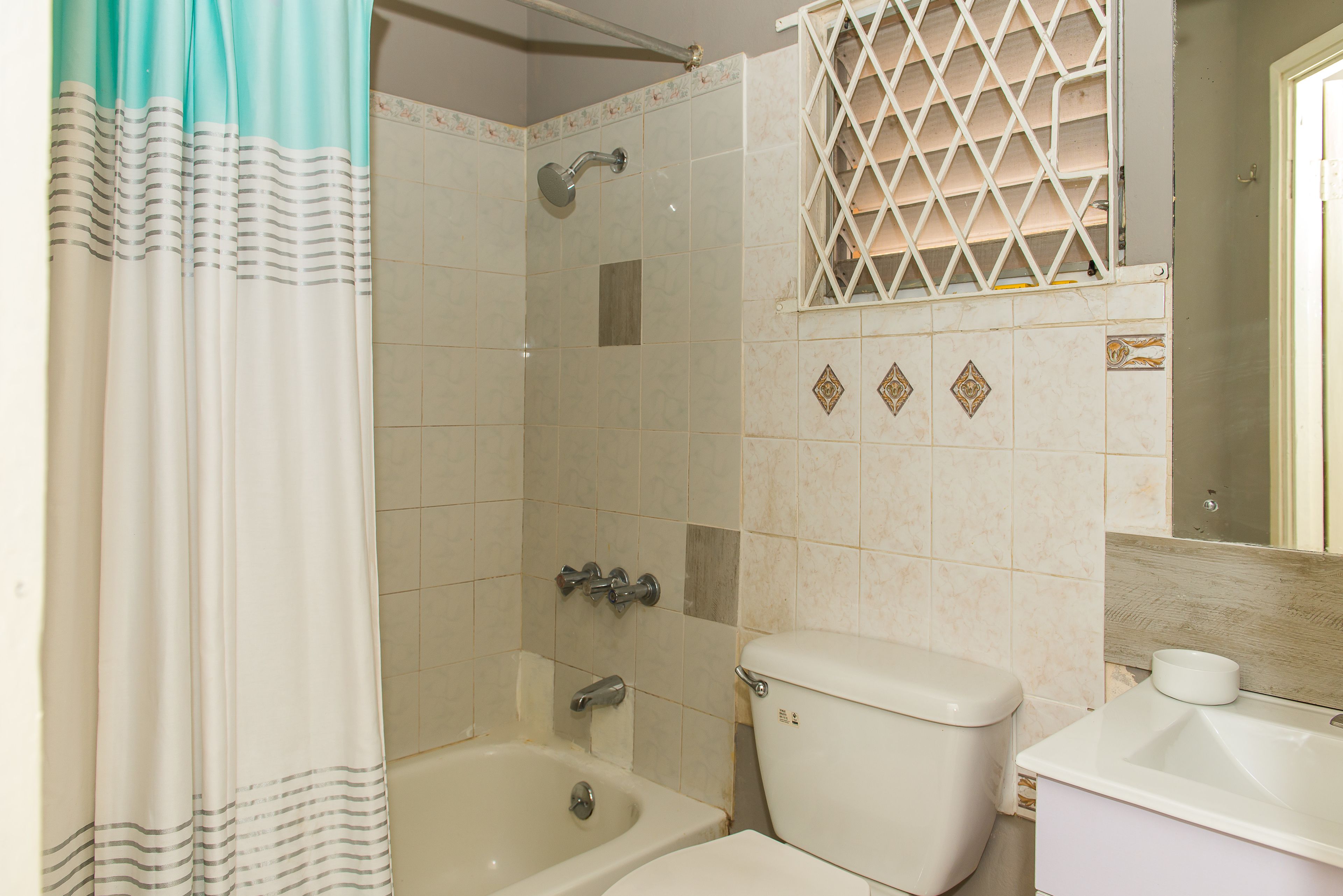 Kingston Most Centrally Located Two Bdrm