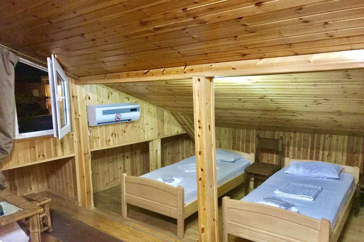 Desk, iron/ironing board, free cots/infant beds, rollaway beds