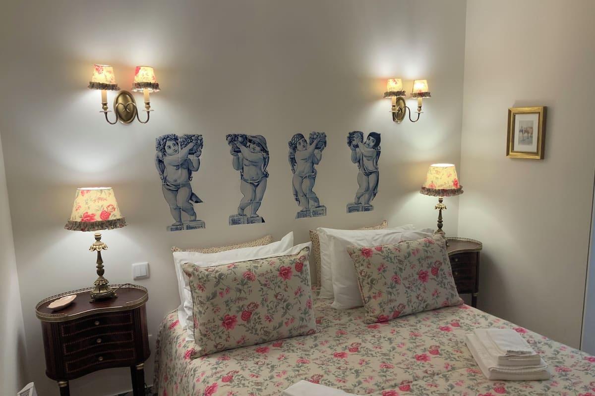 Superior studio, 1 kingsize bed, niet-roken, patio (Rosas) | Lakens van Egyptisch katoen, luxe beddengoed