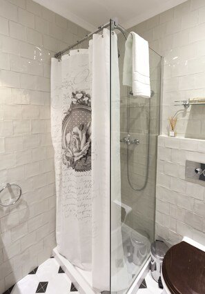 Premier Studio, 1 Bedroom, Non Smoking, Kitchenette (Glicinias) | Bathroom | Shower, hair dryer, bathrobes, slippers