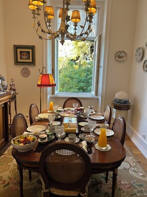 Restaurant - Villa Estefânia (Sintra)