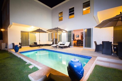 Spacious Ocean View Penthouse with a great view.