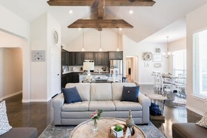 Televisio, takka, DVD-soitin