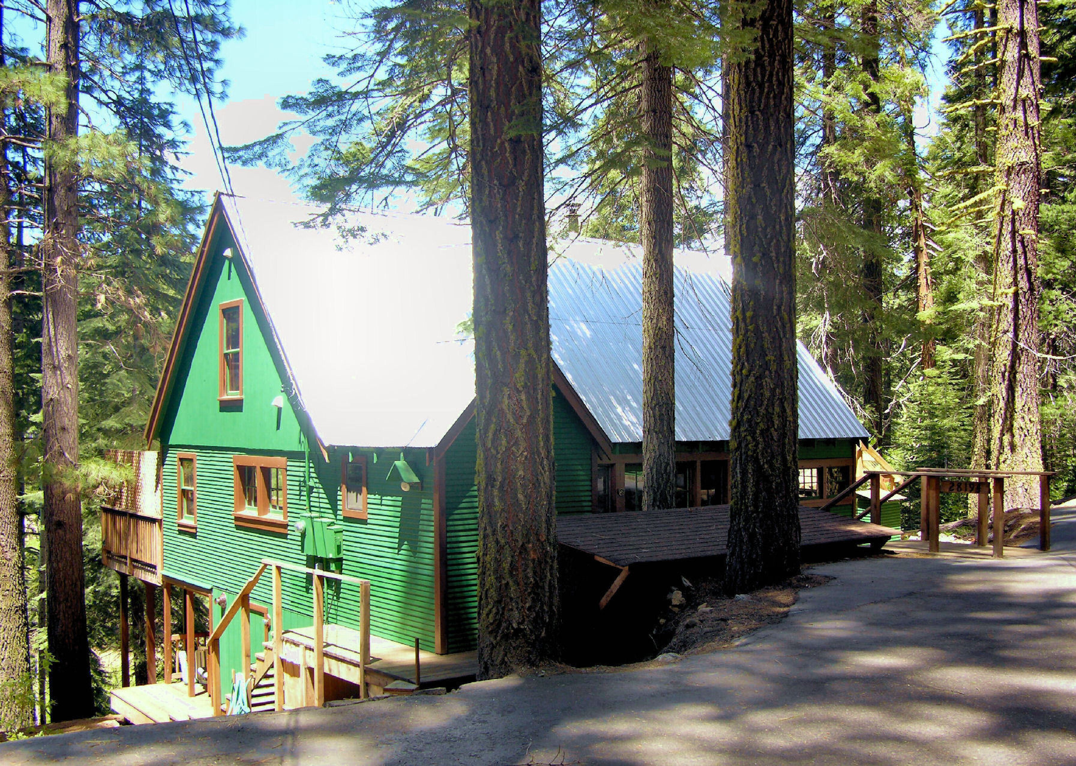 Winter Way Cabin near Pinecrest