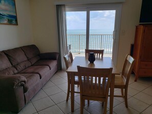 TV, DVD player, stereo - Beachfront 1bd Condo-Huge Balcony Looking Directly at Beach (South Padre Island)